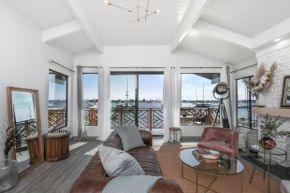 South Bayfront Entire Home 6 bed / 4.5 bath